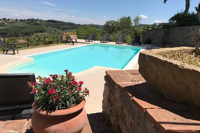 Santermo2 medium lodging in typicalTuscan farmhouse from the 1800s