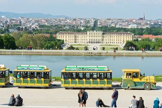 Schonbrunn Panorama Train