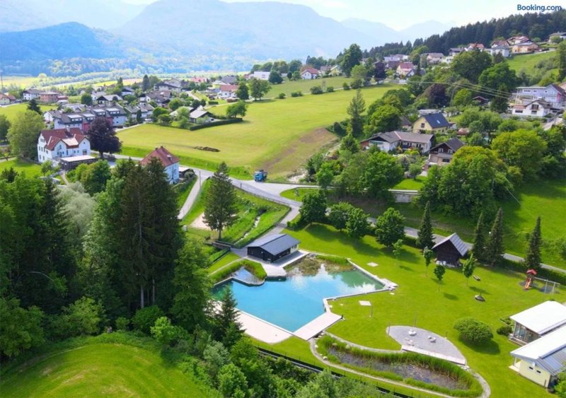 Apartments Fiore Am Naturschwimmbad