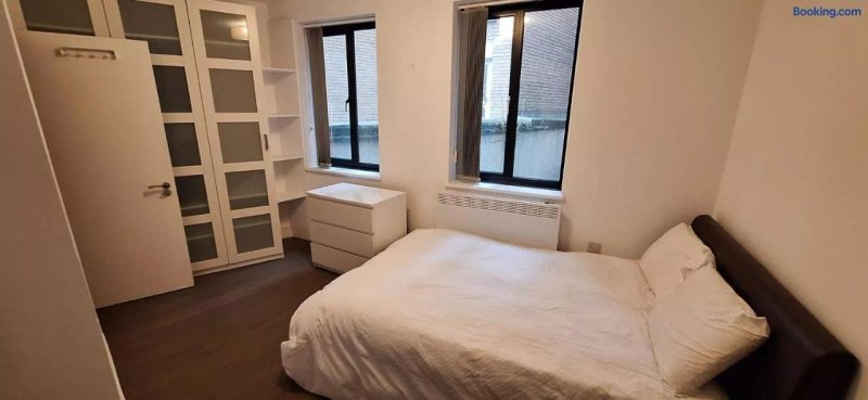 Stay next to the HOTTEST central places in London