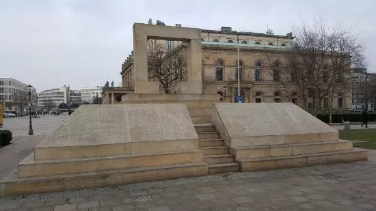 Mahnmal fur die Ermordeten Juden Hannovers