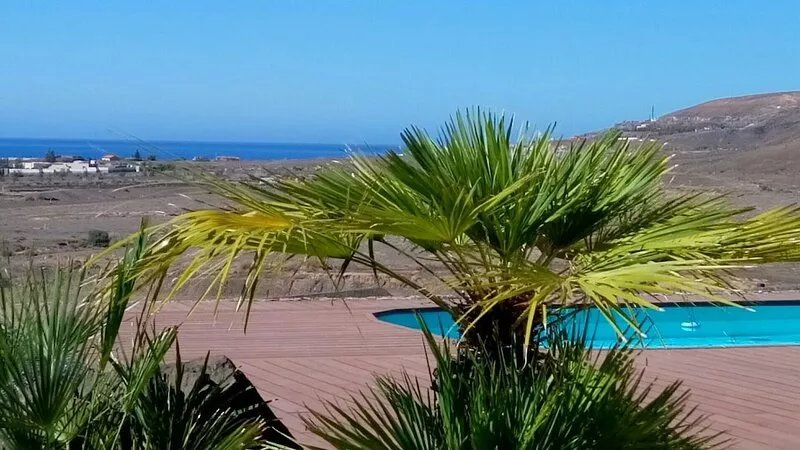 VILLA FUERTEVENTURA. With fantastic sea views. Climatized pool.