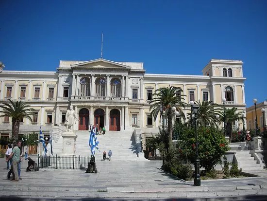 Plateia Miaouli