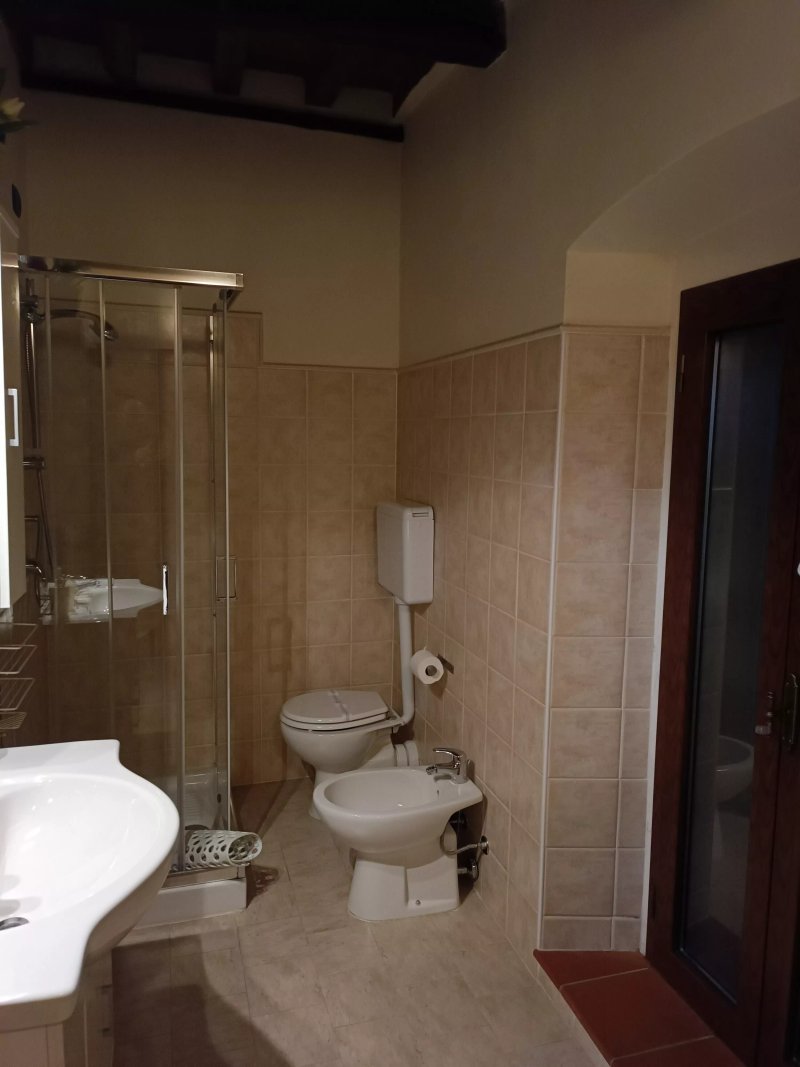 B&B Stradivari