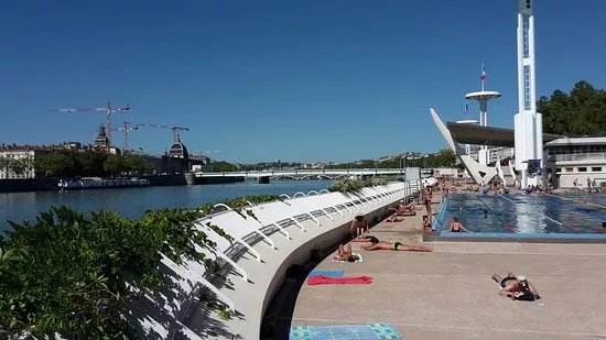 Piscine du Rhone