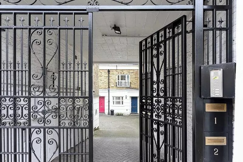 Queensdale Place | Pro-Managed