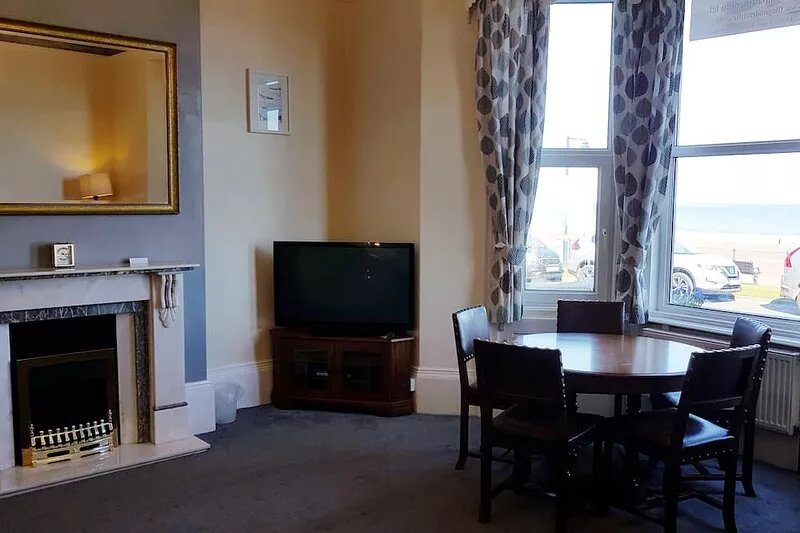 Filey-Ground Floor Apartment, Sea View, Private patio. Dog friendly (maximum 2).