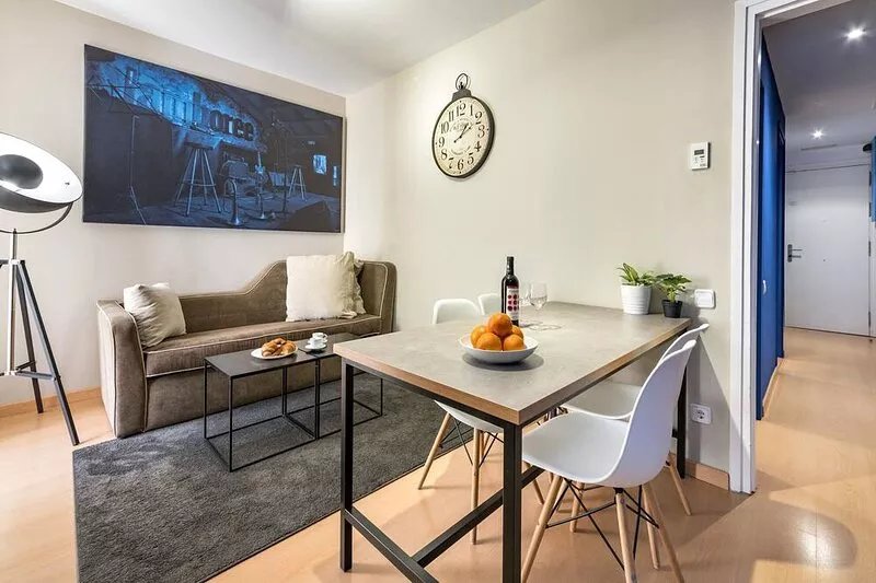 Great apartment in Sagrada Familia with 2 bdrm