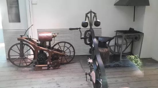 Gottlieb Daimler Memorial