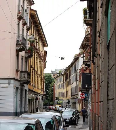 Via Savona