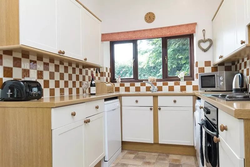 A spacious barn conversion in a peaceful location just 10 miles from Bath city