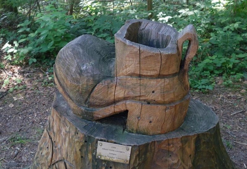 Chemin Des Sculptures