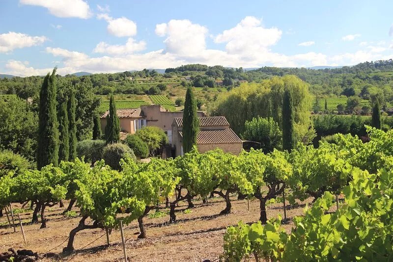 Campaign Mélan seventeenth family farmhouse, charm and comfort in the vineyards