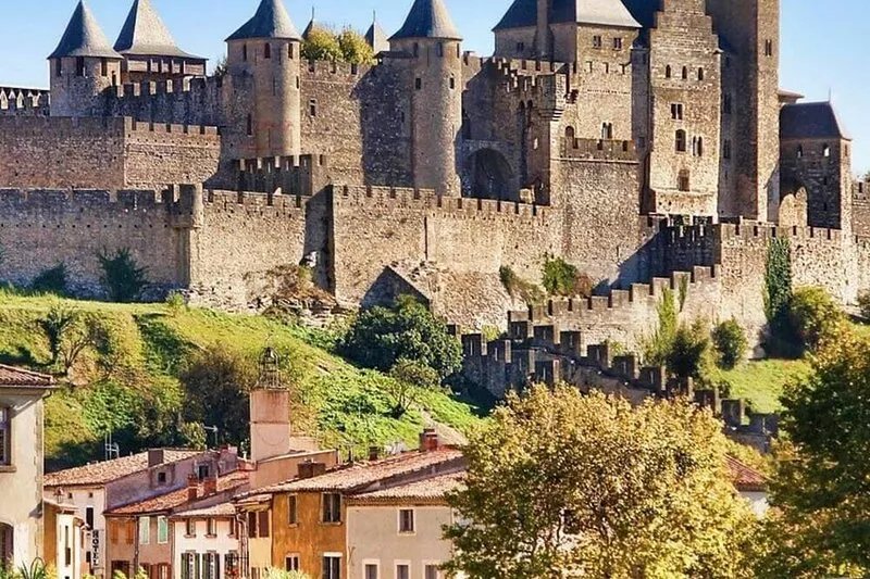 A stunning former Ambassador's home in the heart of Carcassonne
