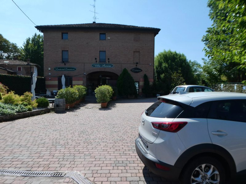 Villa Aurora