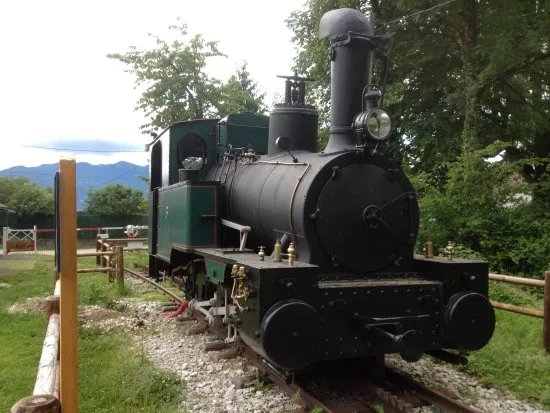 Gare a cremaillere de Mouxy