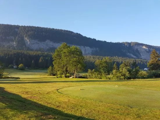 Golf et restaurant de la Valserine