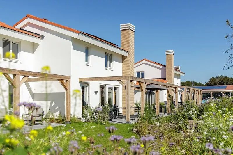 Modern, semi-detached holiday home, on a holiday park, only 4.5 km. from sea