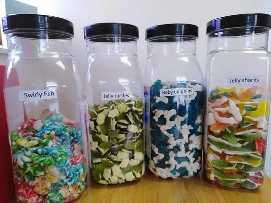Scott's Sweet Shop