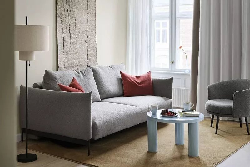 Deluxe 1-bedroom hotel apartment - sleeps 4