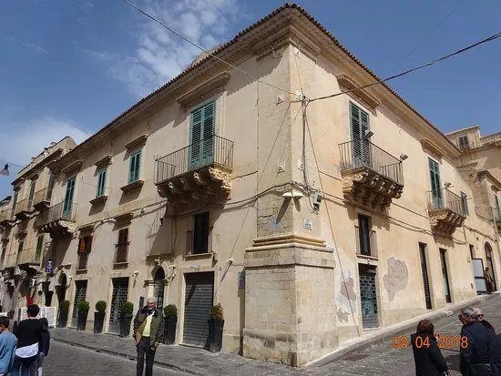Palazzo Deodato - Burgio - Di Lorenzo