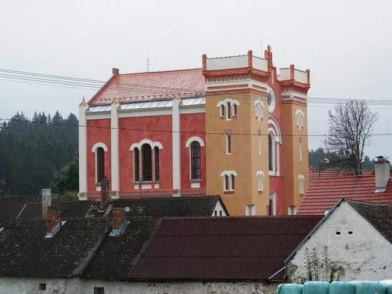Synagoga v Nove Cerekvi