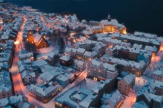 The Year In Alesund - A 20 Minute Cinematic Journey