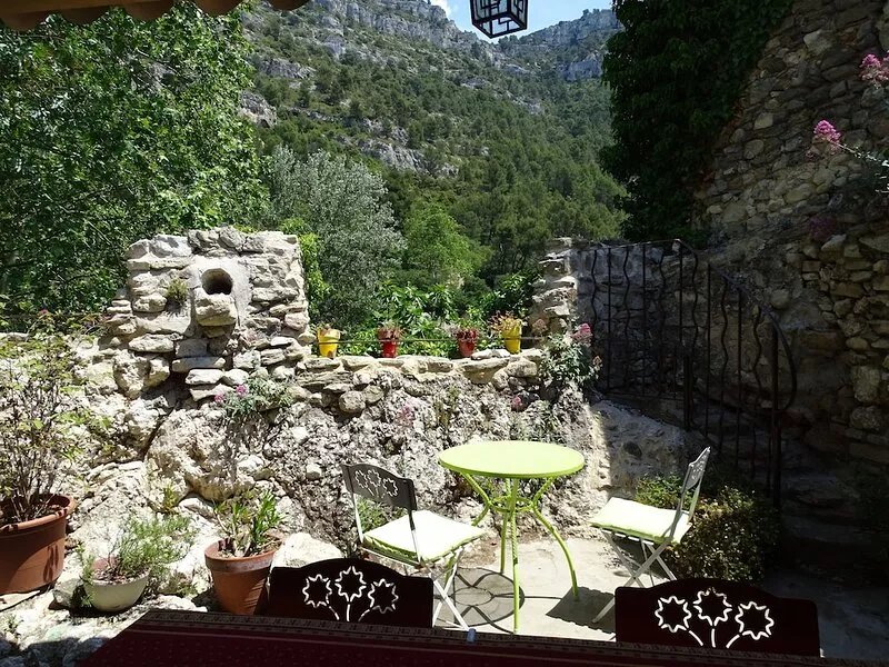 Artist's Paradise in Provence! - Views, Peace, Village Centre