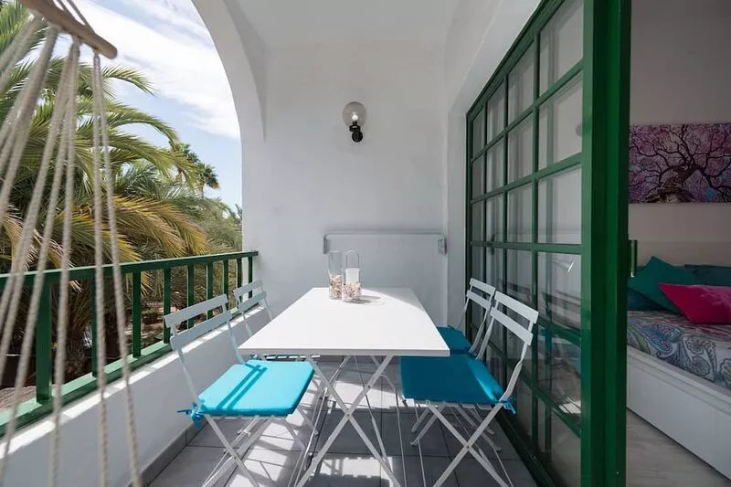 Studio 300 meters from the beach. Free WIFI