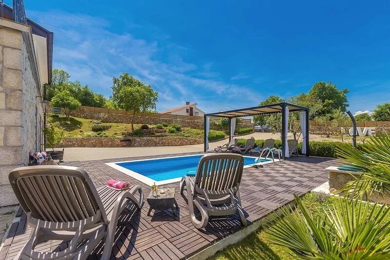 Holiday house FRANOLIC with swimming pool