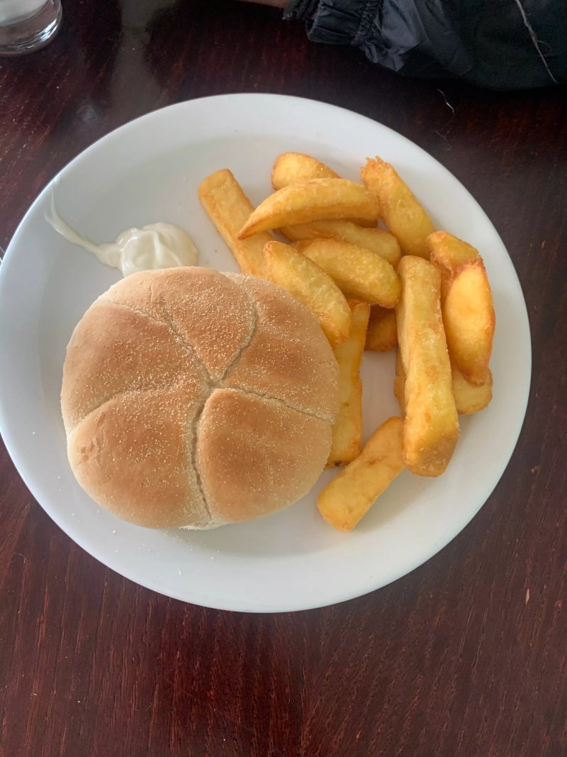 Tollesbury Marina Cruising Club Restaurant