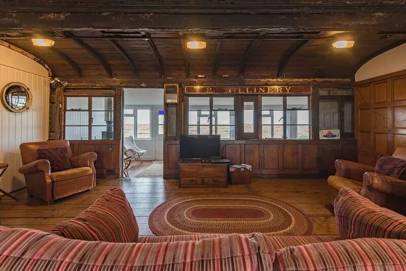Sunray by Bloom Stays -  a holiday let that sleeps 8 guests  in 3 bedrooms