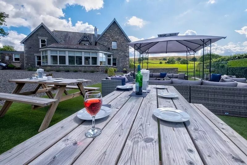 Howgills House | Self-catering accommodation | Countryside location