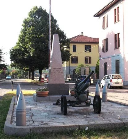 monumento ai caduti di Maddalena