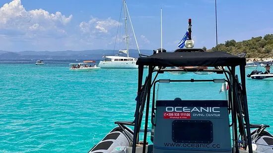 Oceanic Diving Center