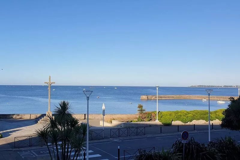 Très Bel Appartement Balcon vue mer en Centre de Concarneau