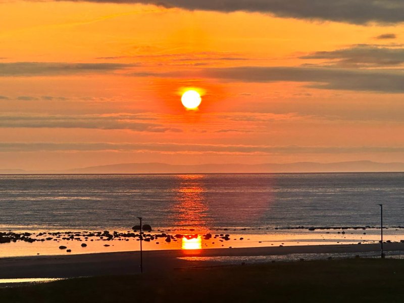 Girvan Guest House