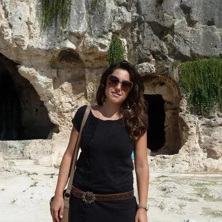 Letizia Tour Guide in Syracuse