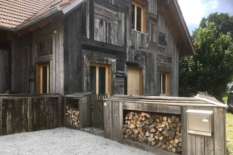 Design wooden house near Munich and trade fair