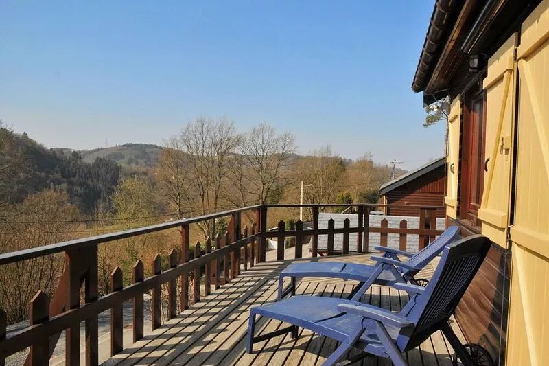 Peaceful Holiday Home in La Roche with Sauna