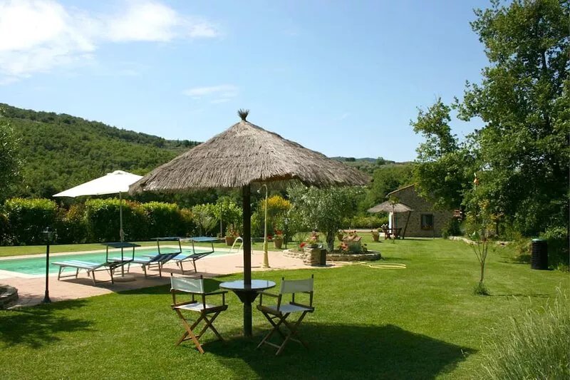 Beautiful private villa for 4 guests with private pool, WIFI, A/C, TV and