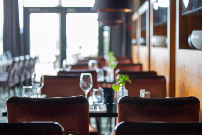 Pir Bar Og Restaurant