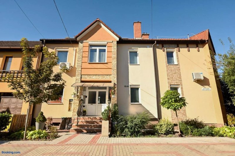 Family Apartman