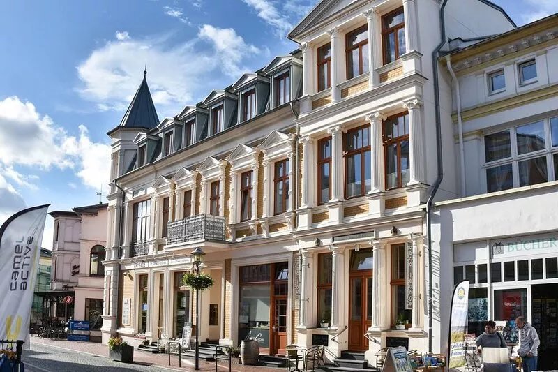 Kaisers vis a vis 06 - fantastic view of Friedenstrasse