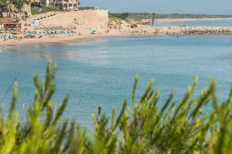 Margarita: Villa with swimming pool 500 meters from the beach