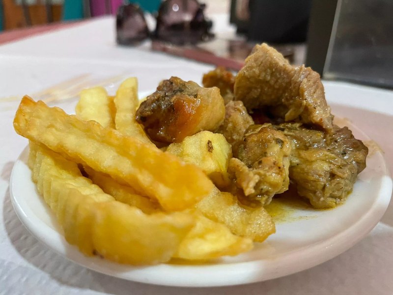 Cafeteria Restaurante "Los Arcos"