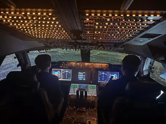 The Deck 747