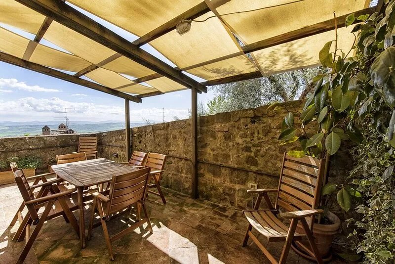 Villa La Fortezza in the heart of the historic center of Montalcino with Jacuzzi