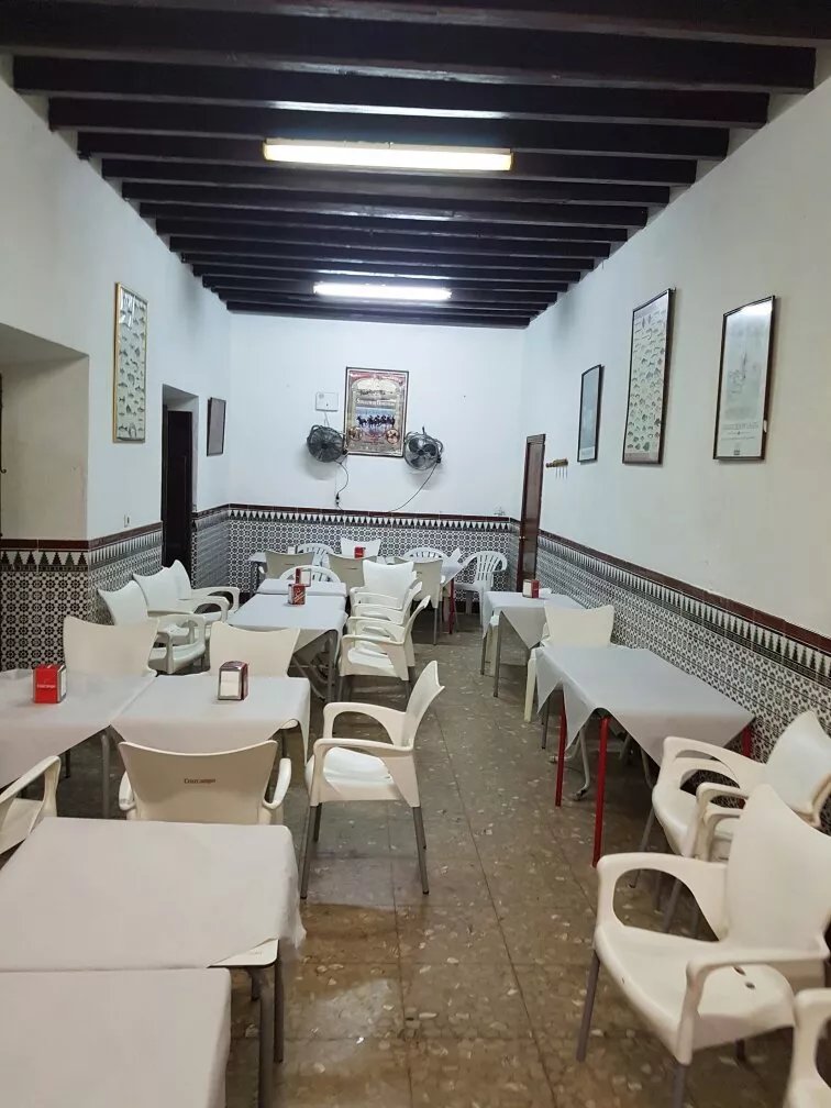Bar Navarro