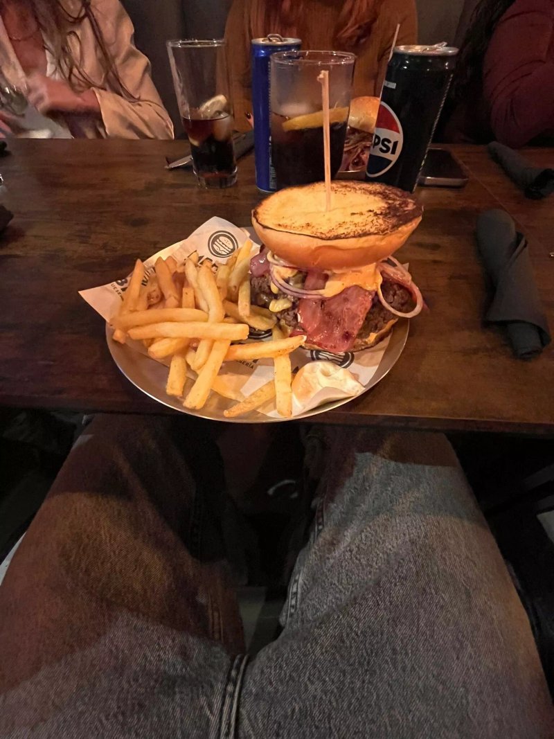 MBH Hamburgueseria